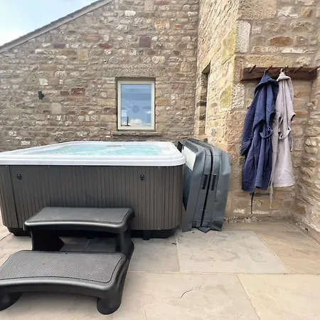 5 Bed In Ingleton 90546 *