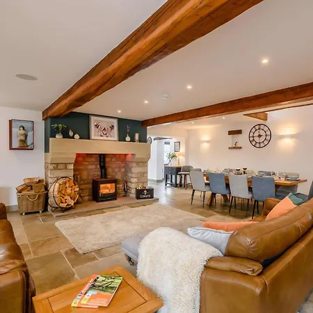 5 Bed In Lancaster Oc-90546 Hébergement de vacances *