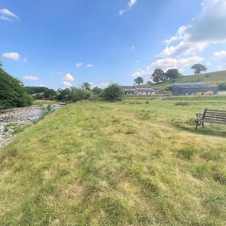 5 Bed In Lancaster Oc-90546 Hébergement de vacances