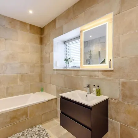5 Bed In Lancaster Oc-90546 Hébergement de vacances Burton in Lonsdale