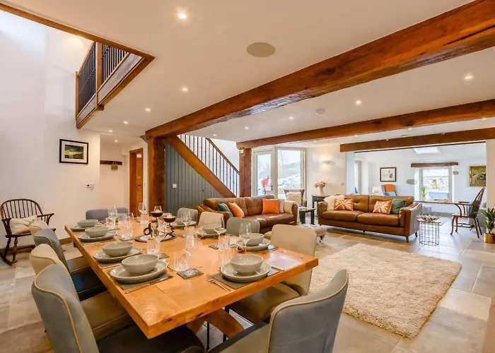 5 Bed In Lancaster Oc-90546